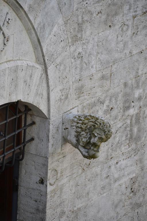 Castello Delle Serre ราโปลาโนแตร์เม ภายนอก รูปภาพ